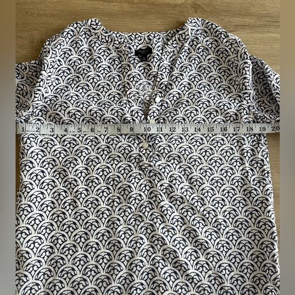 Talbots 100% Linen Top Blue and White Coastal - Picture 6 of 8
